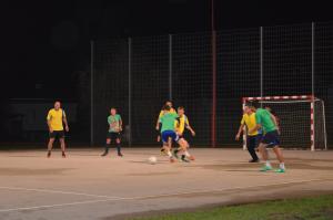 Športno igrišče osvetljeno z novimi reflektorji 1